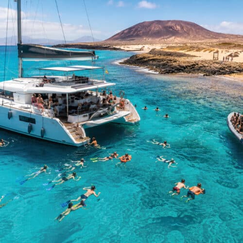 catamarano family fuerteventura